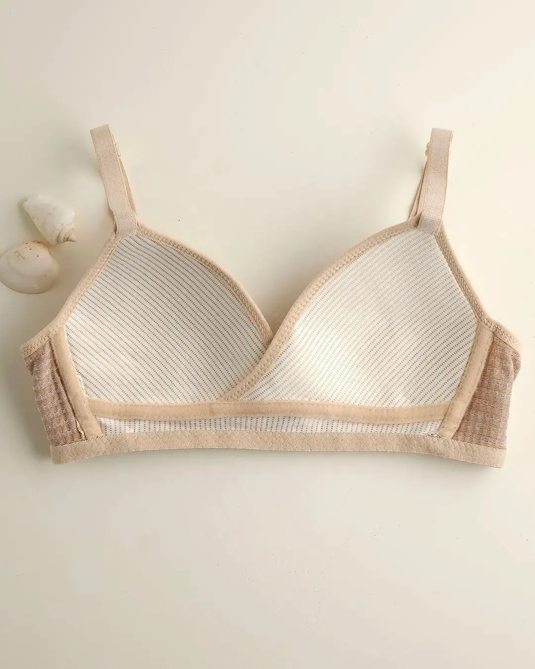 Check Design Daily wear Thin-Pad Non-Wire Bra