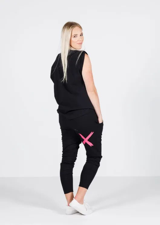 Home-Lee Apartment Pants Black With Single Pink X