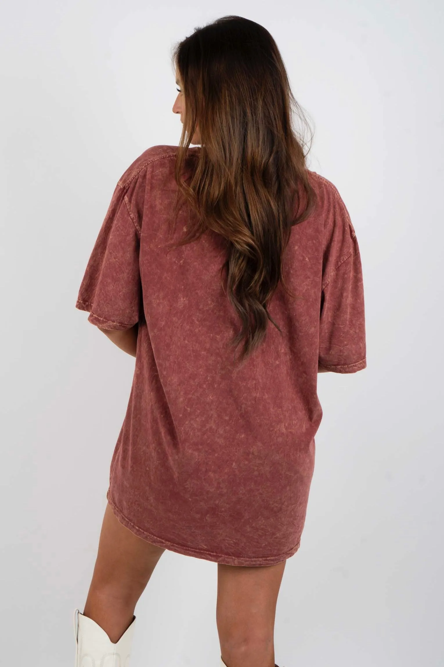 I Only Kiss Cowboys Tee (Vintage Wine)