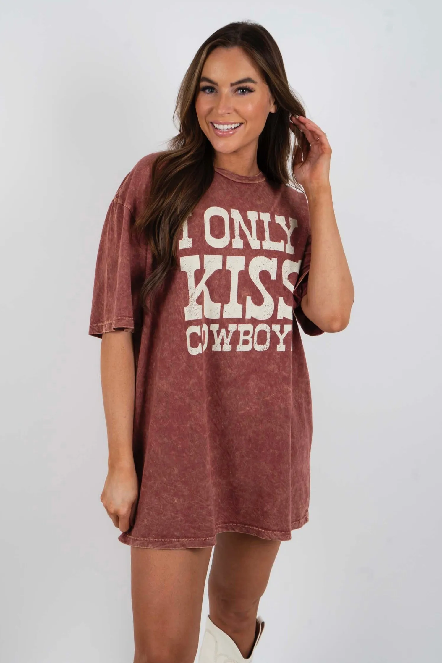I Only Kiss Cowboys Tee (Vintage Wine)