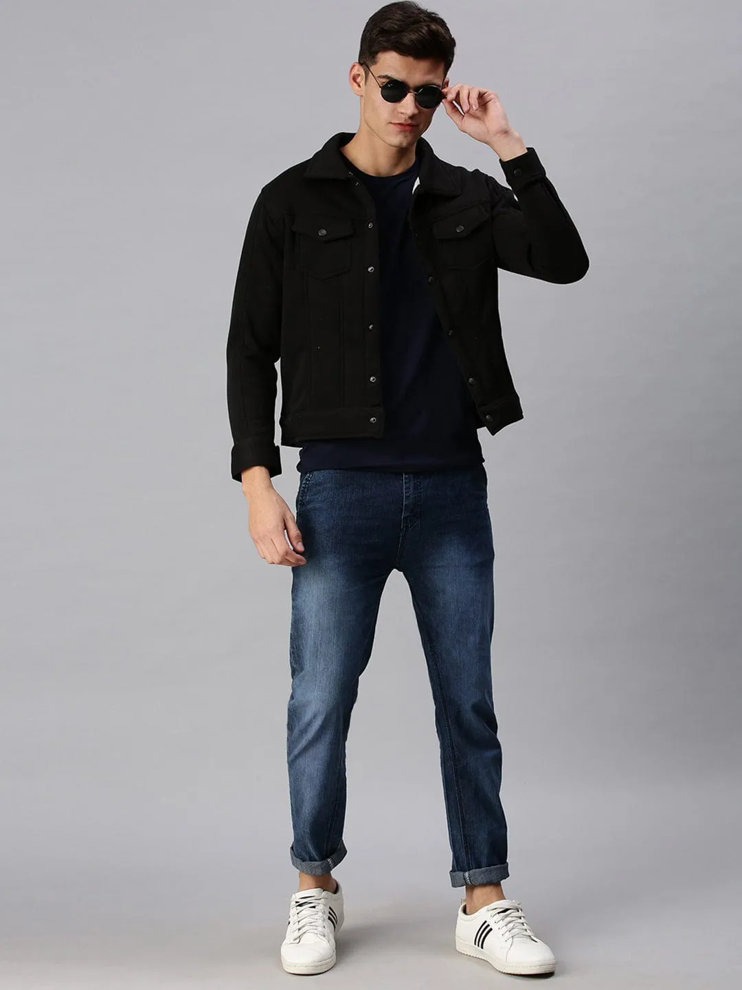 Men Black Solid Sweatshirt