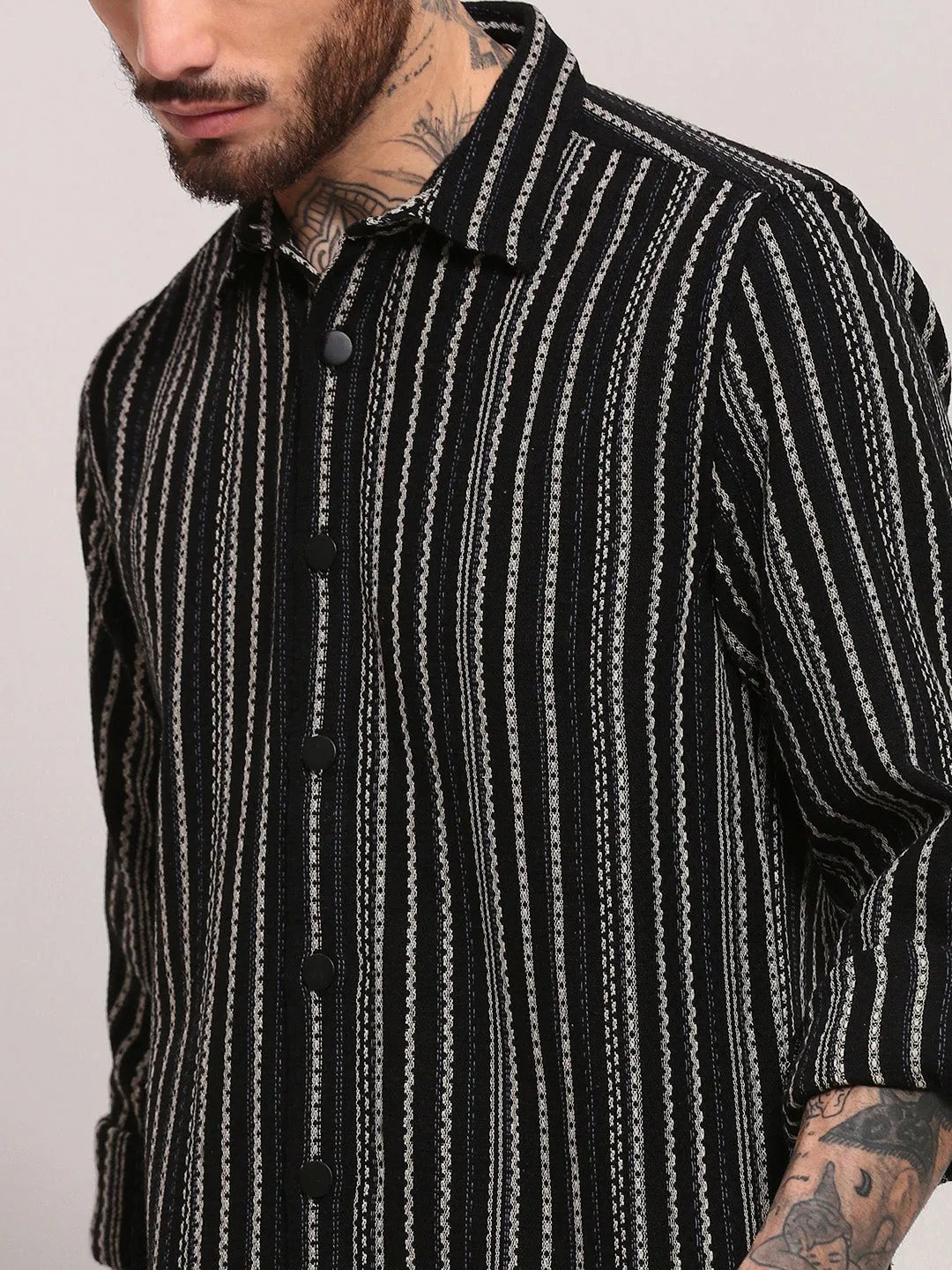Men Black Spread Collar Striped Shacket