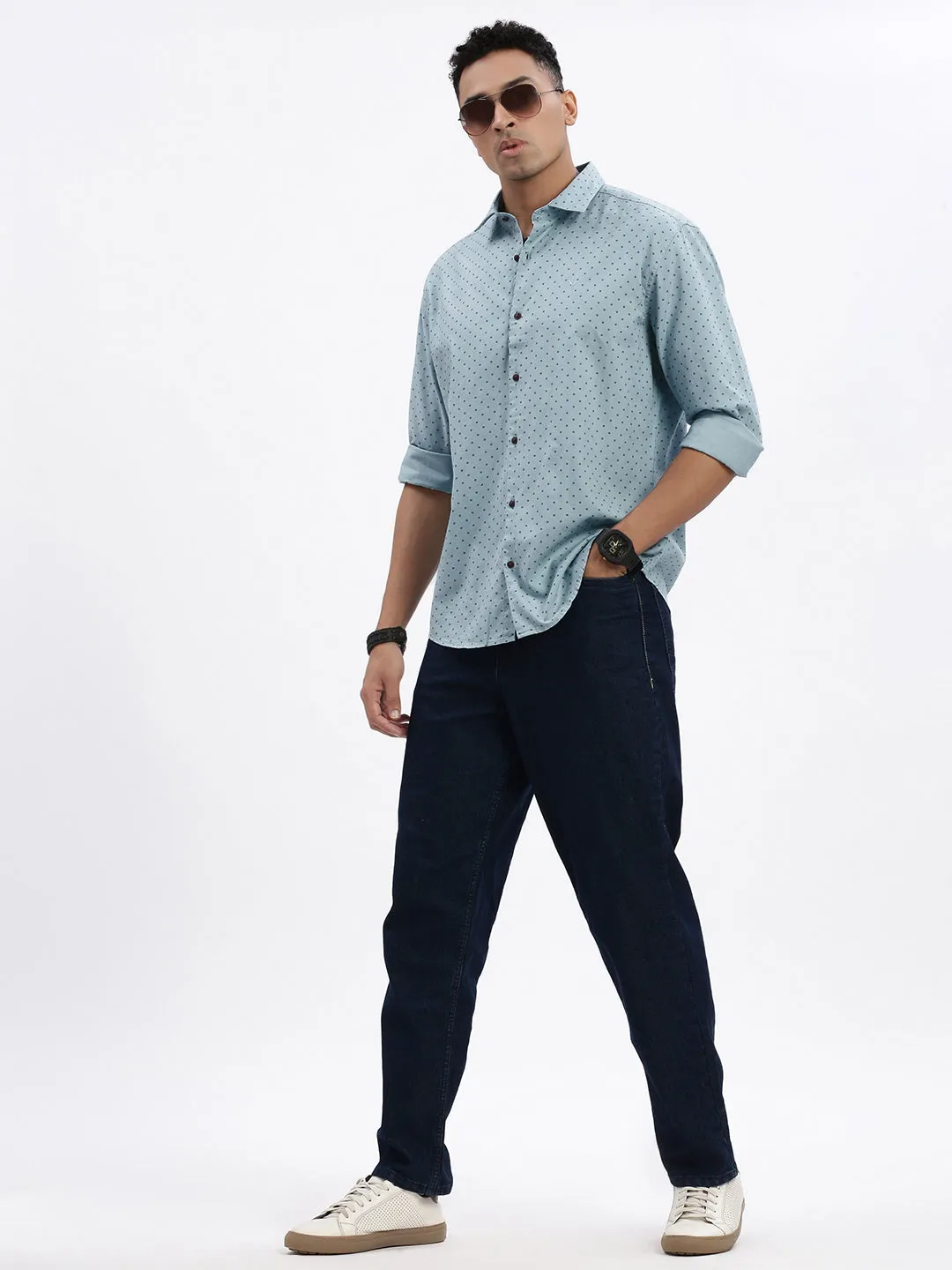 Men Blue Spread Collar Micro Print Slim Fit Casual Shirt