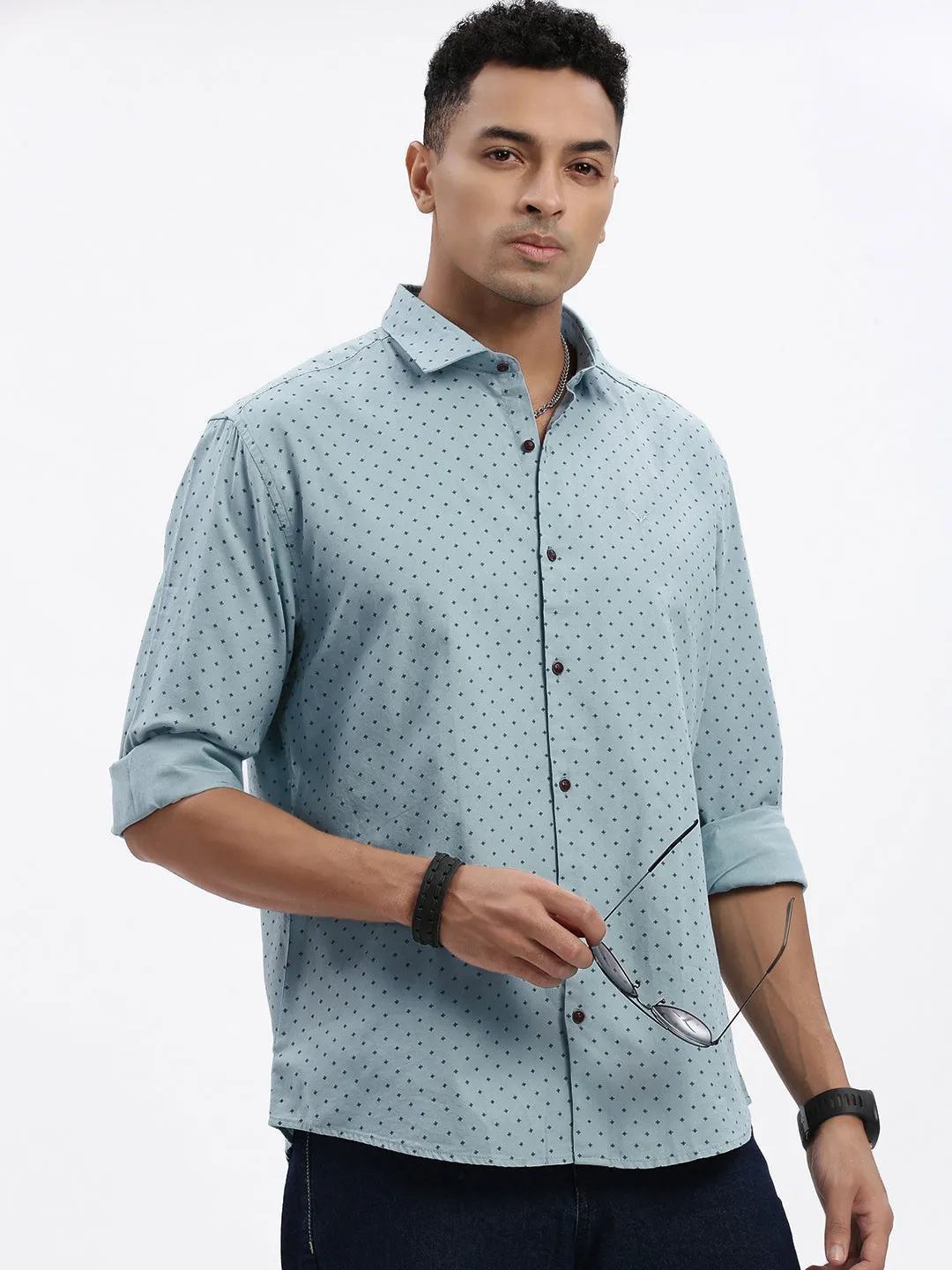 Men Blue Spread Collar Micro Print Slim Fit Casual Shirt
