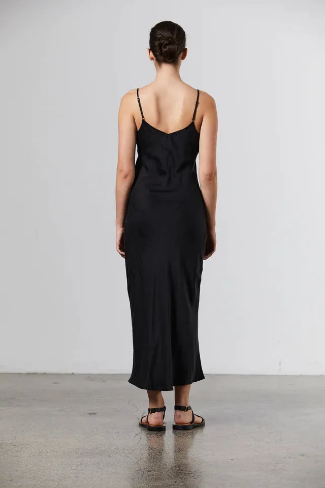 Silk Slip Black