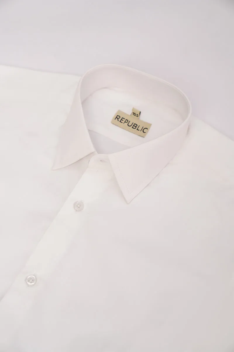TAILORED FIT WHITE FORMAL SHIRT