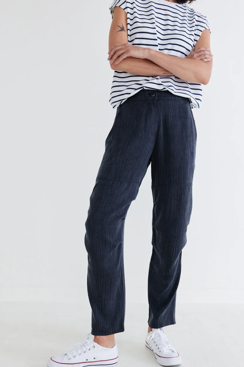 Weak At the Knees Crinkle Pants
